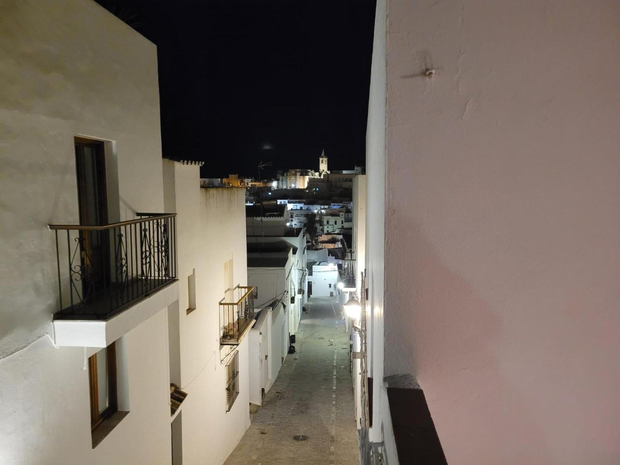Apartamento Amplia casa con azotea privada en el casco antiguo Vejer de la Frontera Exterior foto